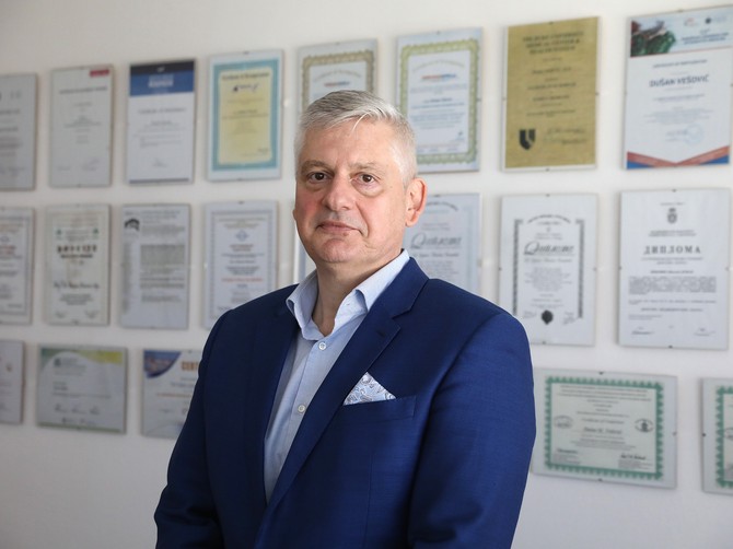 Dr Dušan Vešović savetuje kako da pripremimo organizam za Uskršnji post