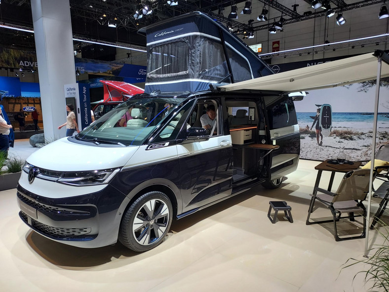 Caravan Salon 2023. Volkswagen California Concept