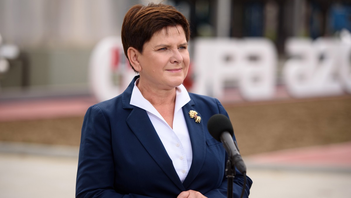 Premier Beata Szydło wyraziła nadzieję na dobrą współpracę z rządem niemieckim i kanclerz Angelą Merkel. Dla Polski najważniejsze jest, aby była wola współpracy i partnerstwo - podkreśliła szefowa rządu w Radiu Kraków.