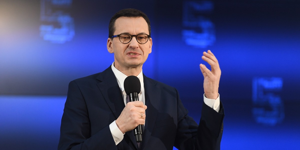 Mateusz Morawiecki zapowiedział, że pieniądze na realizację obietnic wyborczych PiS mają znaleźć się m.in. w uszczelnieniu VAT i redukcji szarej strefy