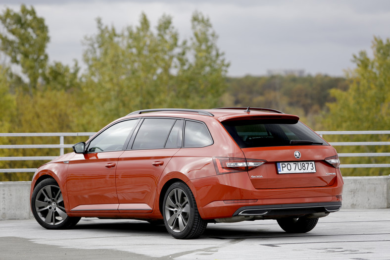 Skoda Superb Combi Sportline