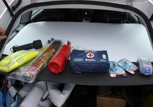 Prva pomoć u automobilu