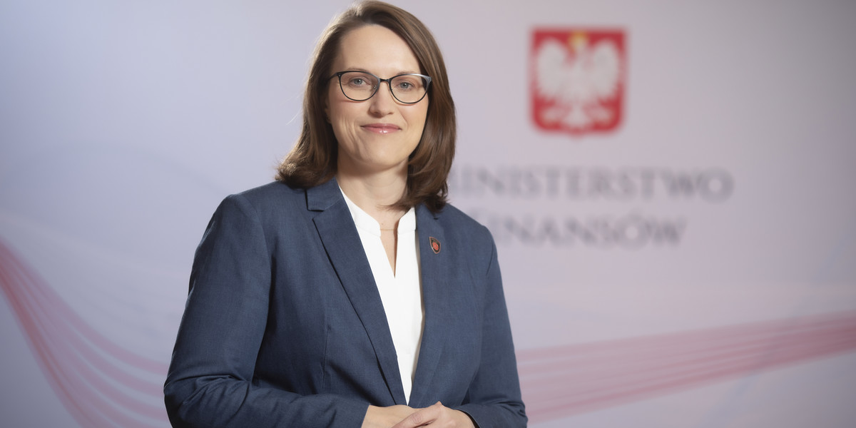 Ministerstwo Finansów ujawniło, jakie kwoty przeznaczyło w tym roku na nagrody. Chodzi o miliony. 