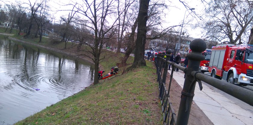 Strażacy wyłowili topielca