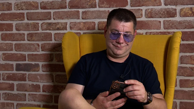 "MAJA ISPADA BUDALA" Ivan Marinković ŽESTOKO PROZVAO elitare, otkrio da se čuo sa bivšom cimerkom: "Asmin sve namešta"