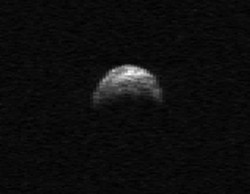 Ziemię minie asteroid. Będzie bardzo blisko!