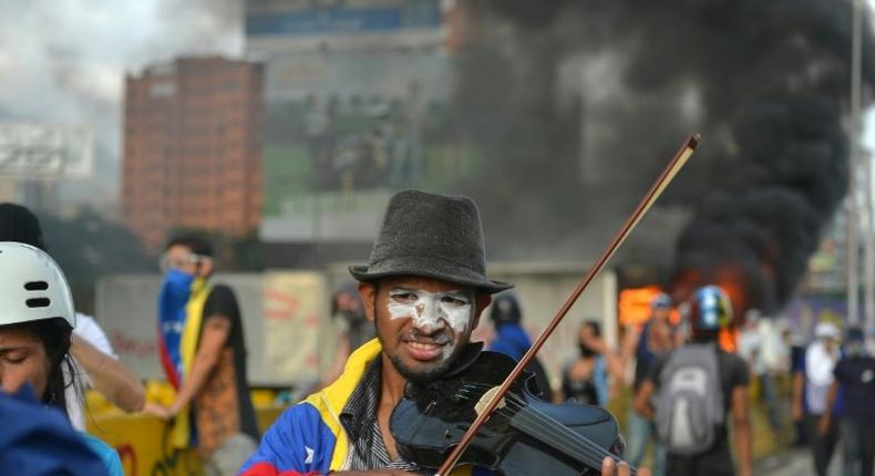 Young violinist Wuilly Arteaga has become a heroic fixture at anti-government street rallies in Venezuela