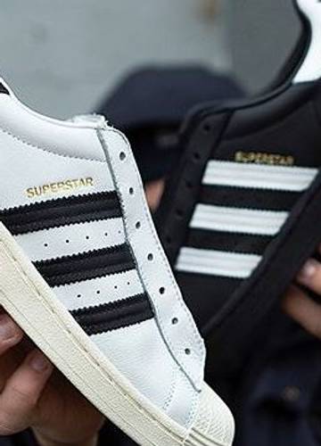 Adidas discount superstar sneakerstudio