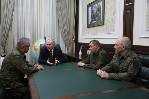 Putin w dowództwie sił, biorących udział w "operacji specjalnej"