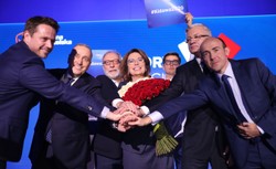 Schetyna "dogadał" się z Trzaskowskim? Sojusz wobec rządów Tuska