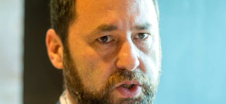 Prof. Hartman wzywa wszystkie ofiary księży do coming outu. "Wiemy, że jest ich znacznie więcej niż pięć tysięcy"