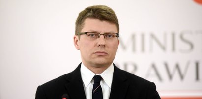 Spłacasz kredyt? Wiceminister chce, by bank oddał ci pieniądze