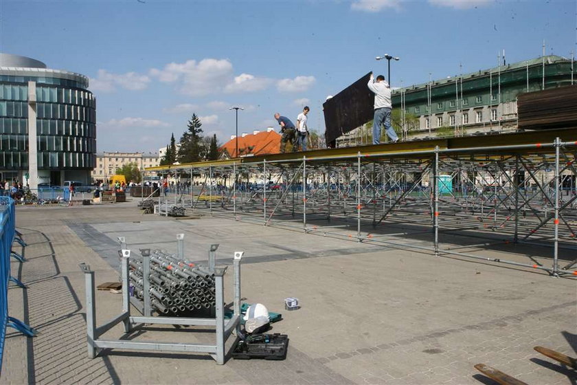 Uroczystości żałobne w Warszawie. Utrudnienia