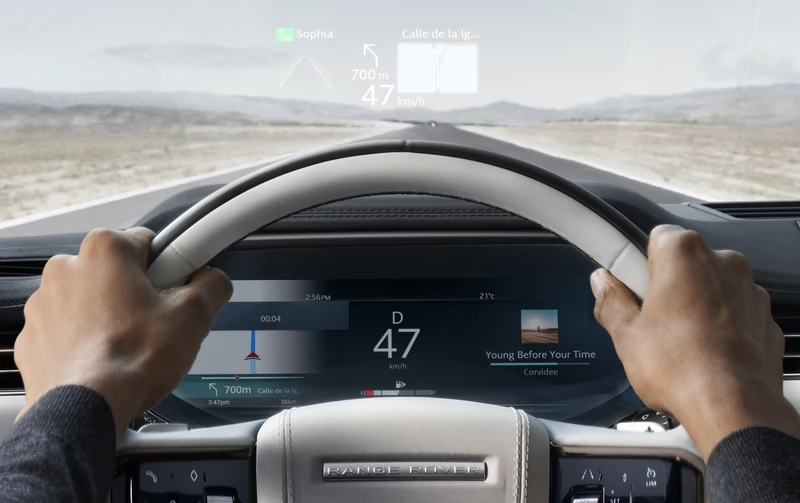 W trosce o bezpieczeństwo: obok 13-calowego centralnego ekranu dotykowego (zdjęcie na dole) kierowca ma do dyspozycji wirtualne zegary oraz wyświetlacz przezierny.