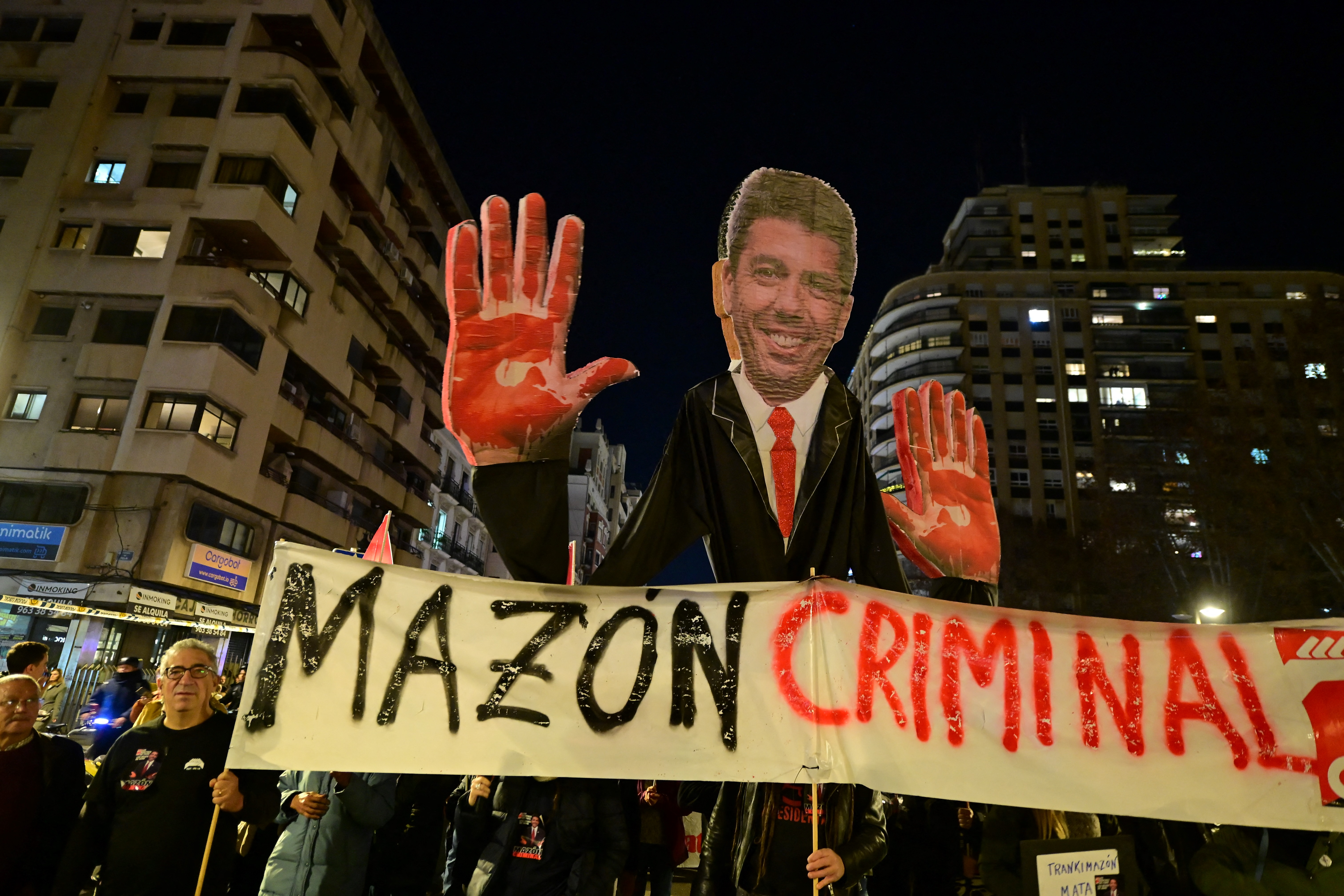 El PP valenciano busca sustituir a Mazón tras la dana de 229 muertos