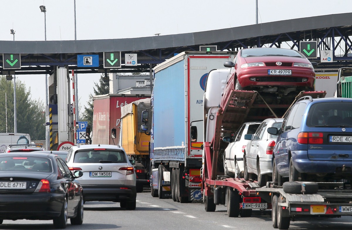 Rząd szykuję podwyżkę opłat drogowych. choćby o 42 proc.