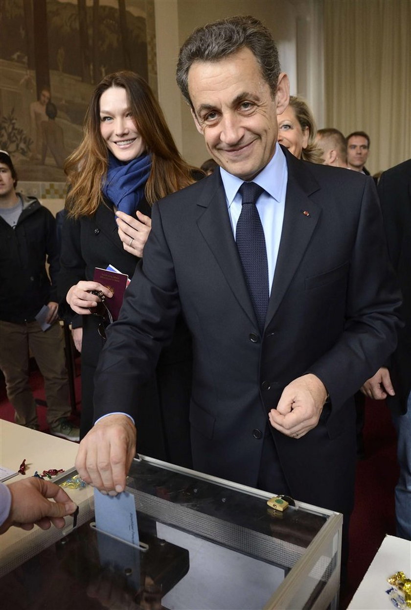 Adieu Sarkozy i Bruni? Bo Francuzi...