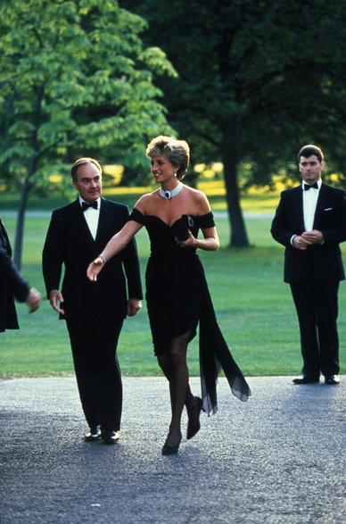 Księżna Diana w "sukience zemsty" w 1994 r.
