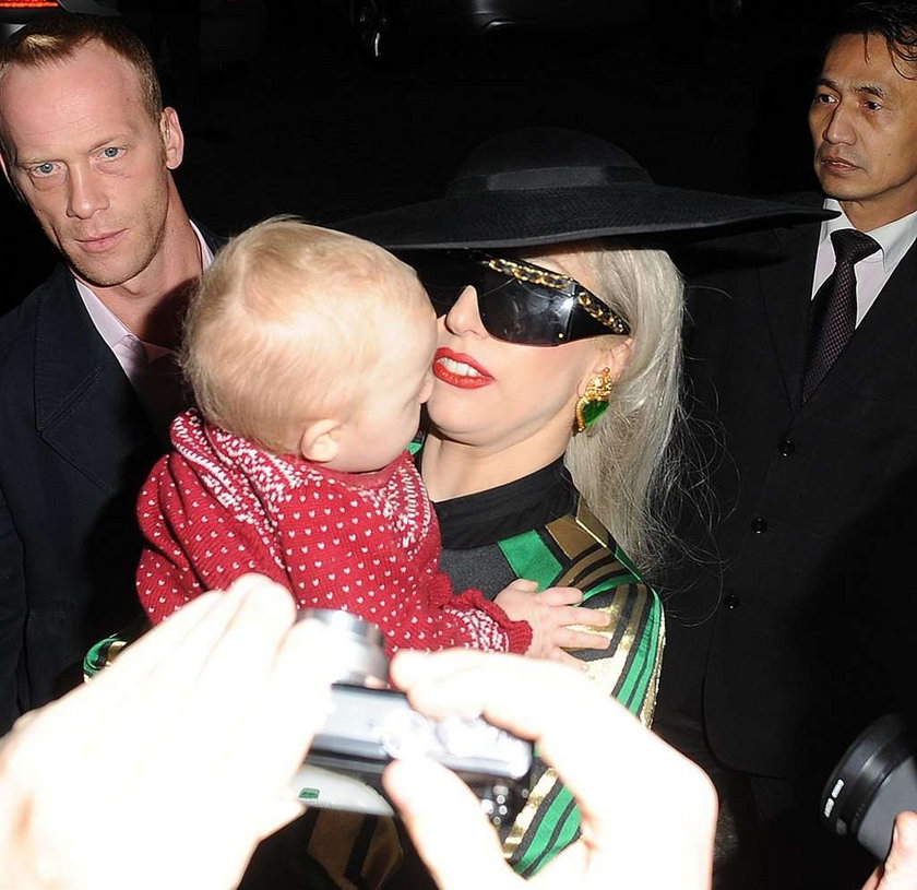 Lady Gaga straszy dzieci