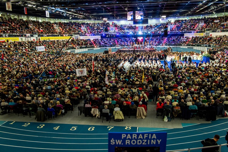 PREZYDENT, RZĄD I OJCIEC RYDZYK NA URODZINACH RADIA MARYJA