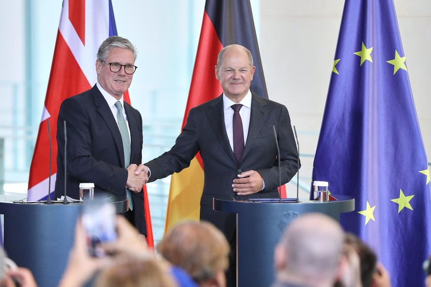 Kir Starmer i Olaf Šolc