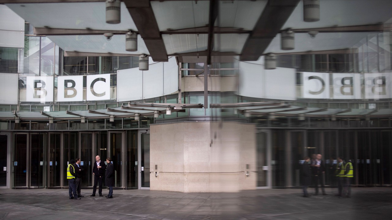 Najlepiej opłacany prezenter pożegna się z BBC. W tle zarzuty o antysemityzm