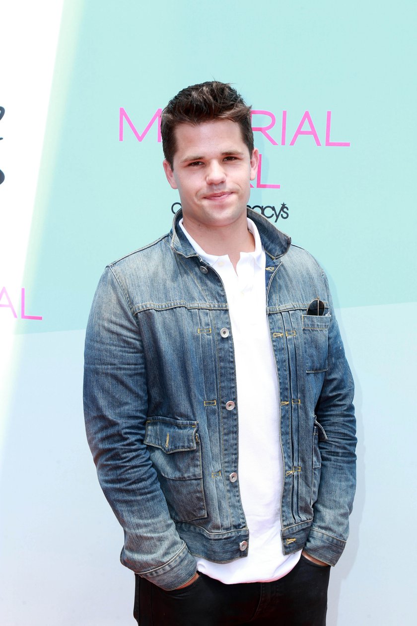 Charlie Carver