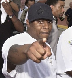 Artysta wyszedł po roku z więzienia i już nagrywa