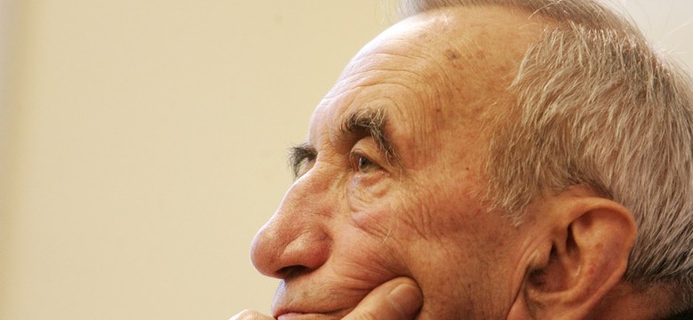 Mazowiecki: IPN jest stronniczy