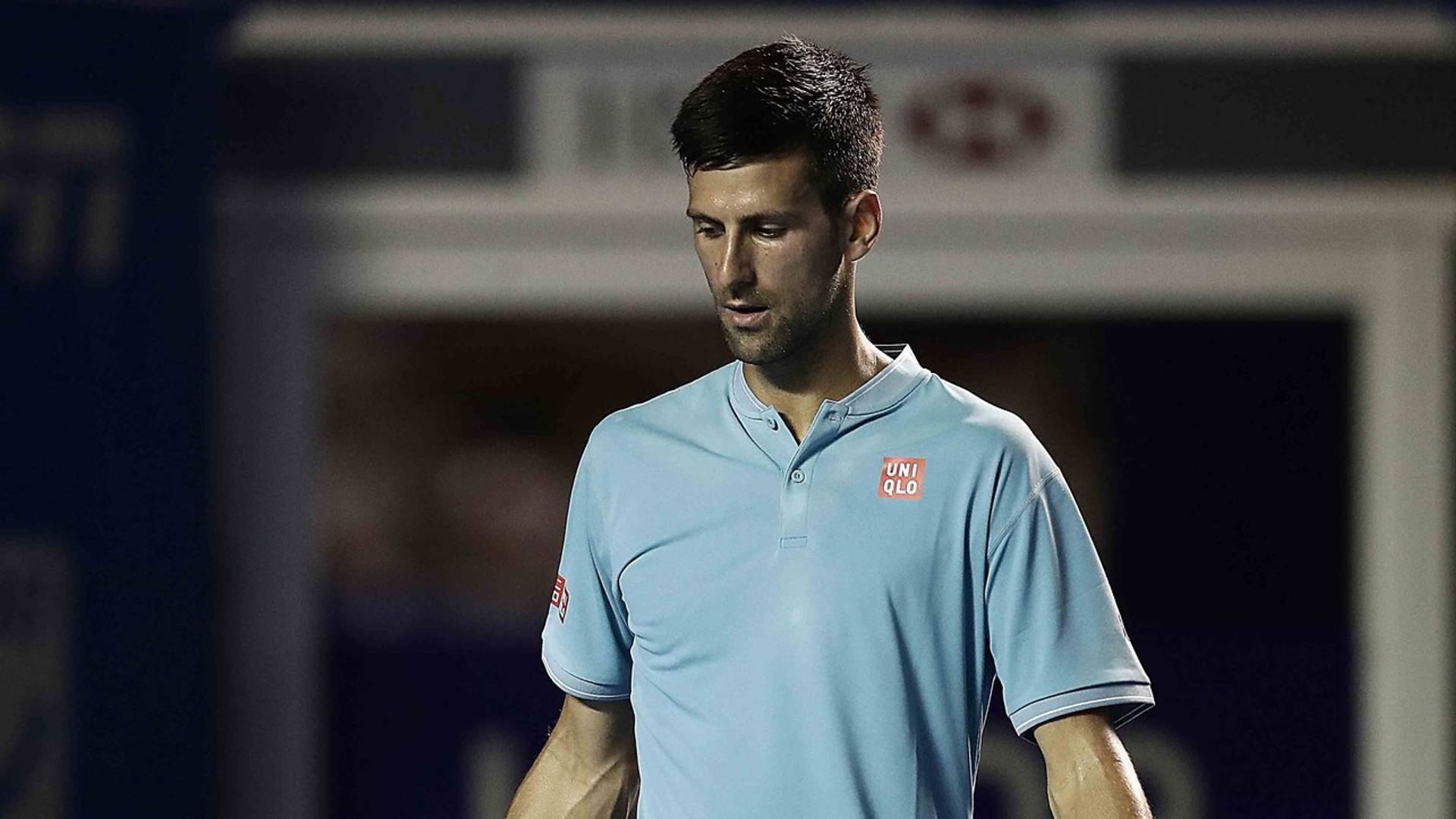 Novak posle poraza nabacio osmeh, ali i novu frizuru