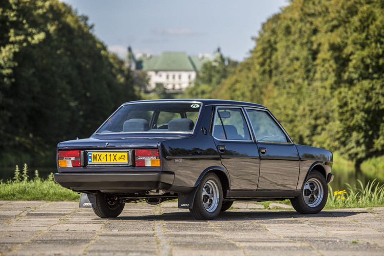 Fiat 131 Supermirafiori - luksus bliższy ciału