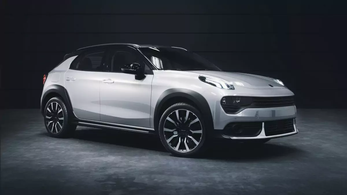 Lynk & CO 02