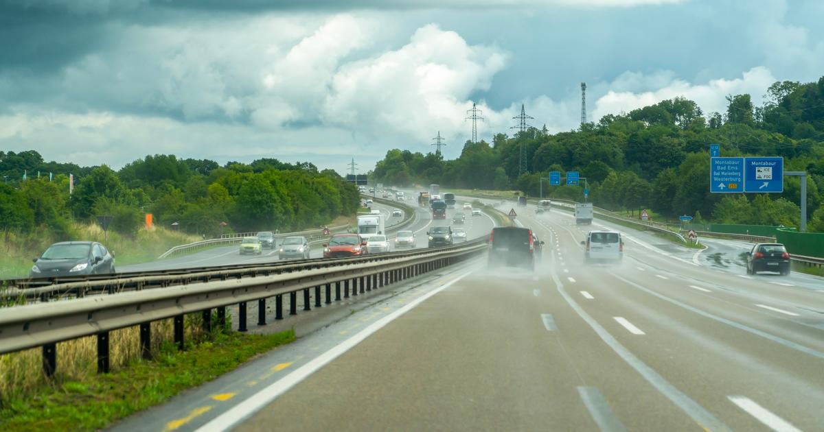  Oszustwo na autostradzie. Metoda na lusterko jest popularna i skuteczna