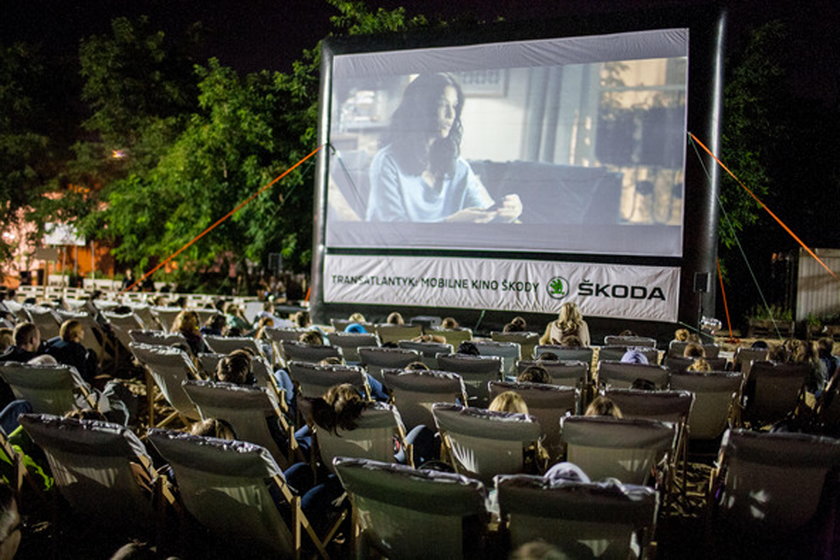 Transatlantyk: mobilne kino Škody w weekend