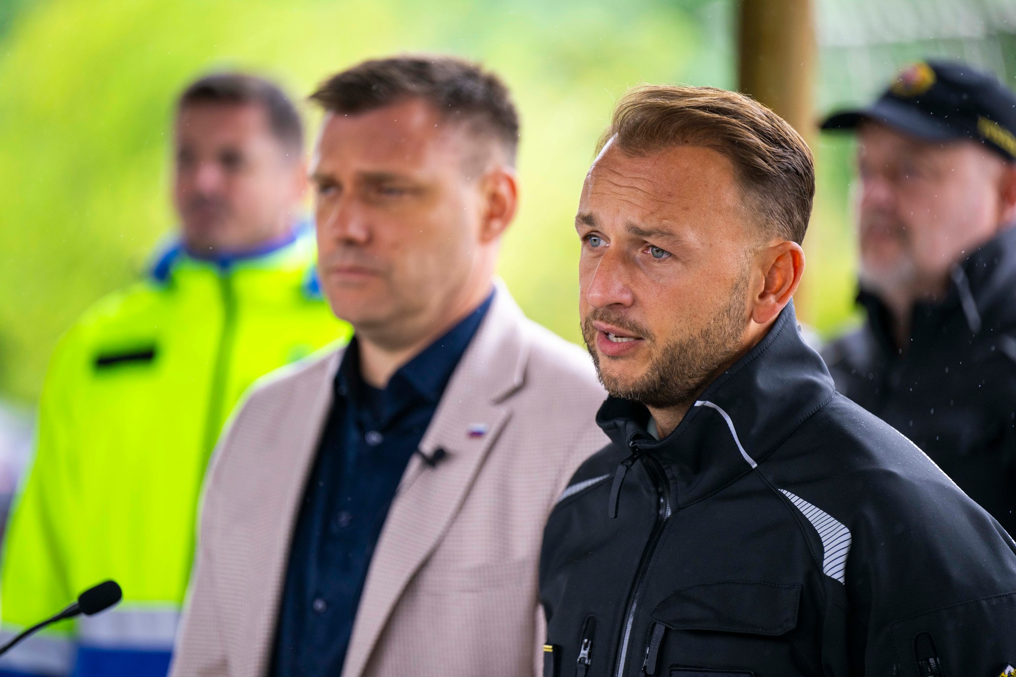 Tomáš Taraba a Matúš Šutaj Eštok (HLAS-SD) po zasadnutí krízového štábu.