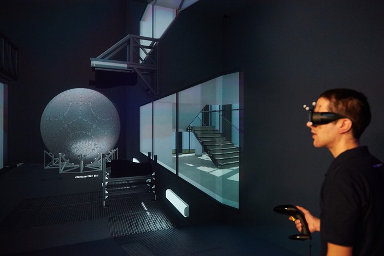 Laboratorium Zanurzonej Wizualizacji Przestrzennej oddano do użytku 5 grudnia 2014 r. na Politechnice Gdańskiej.<br><br> fot. (aw/cat) PAP/Adam Warżawa