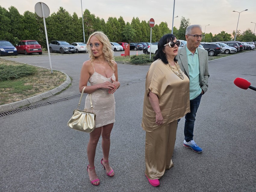 Roditelji Teodore Delić uzimaju privatno obezbeđenje: "Tukao nam ćerku"