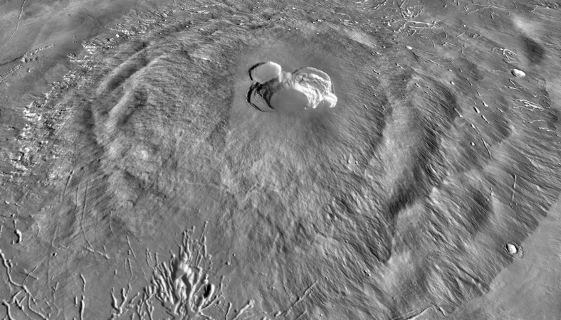 3. Ascraeus Mons — Mars. Wysokość: 14,9 km.