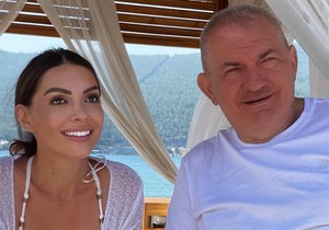 Jelena, Dragan Simić