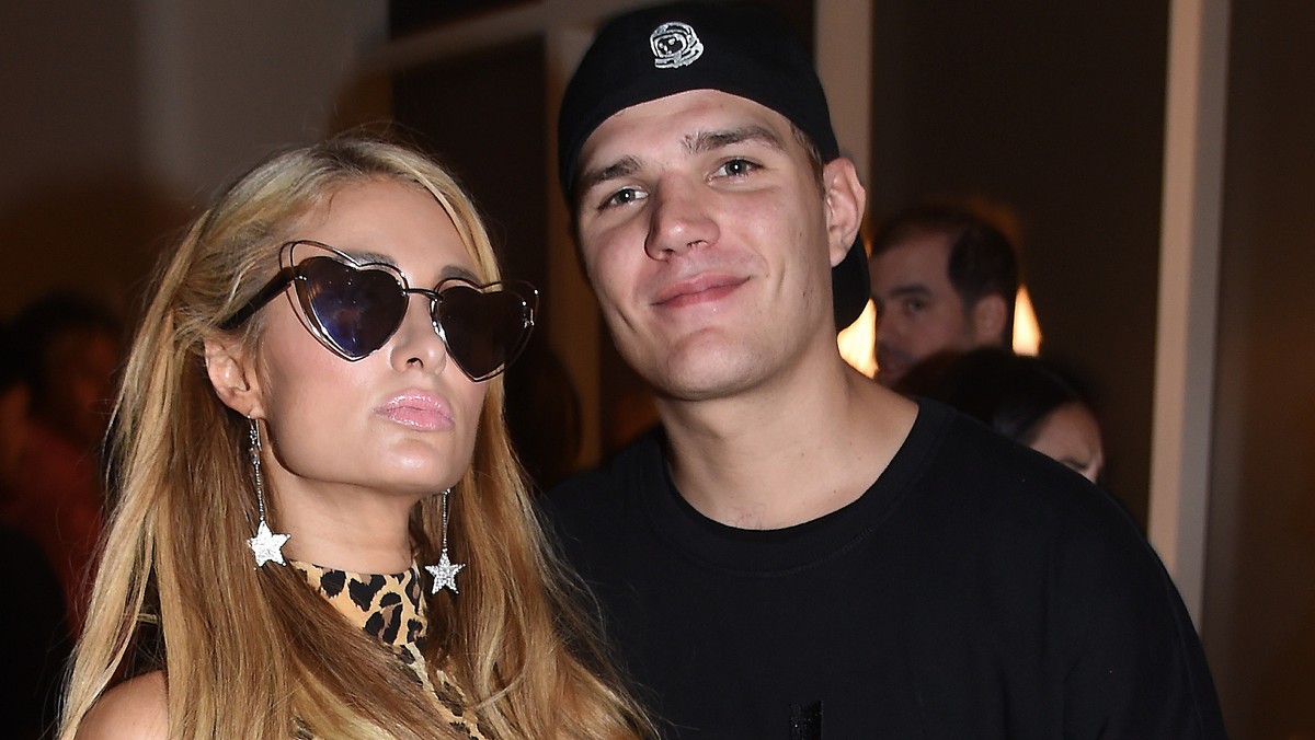 Paris Hilton i Chris Zylka