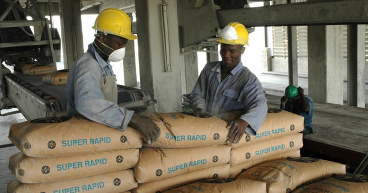 Cement distributors in Ghana are demanding for commission on each bag