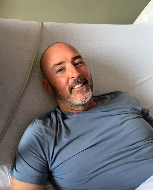 Rich sa s pomocou rodiny zotavuje z vážnej mŕtvice.