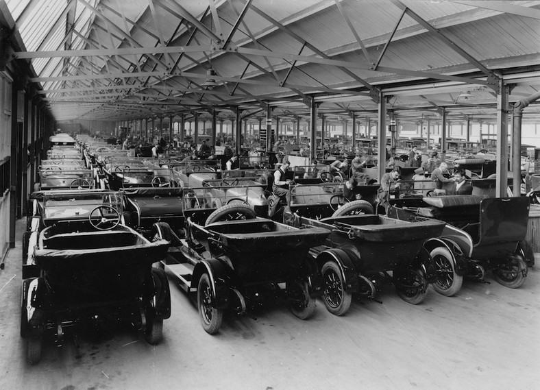 100 lat fabryki w Oksfordzie