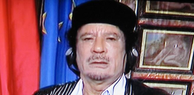 5. Wojna domowa w Libii i upadek Kaddafiego. Arabska wiosna w Libii zmieniła się w prawdziwą wojnę, do której przyłączyło się NATO. Po kilku miesiącach walk, przewagę uzyskali powstańcy, którzy po trwających od 20 do 28 sierpnia, walkach zdobyli Trypolis. 26 sierpnia Narodowa Rada Tymczasowa przeniosła oficjalnie swoją siedzibę z Bengazi do Trypolisu. 20 października Muammar Kaddafi został zabity w Syrcie, a nowe władze 23 października ogłosiły wyzwolenie kraju. Fot.flickr/RubyGoes