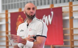 Porzingis: Gortat może mnie wiele nauczyć, był jednym z najlepszych