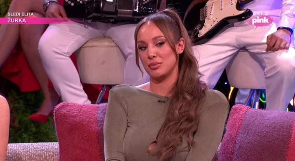 Luna Đogani u emisiji "Amidži šou"