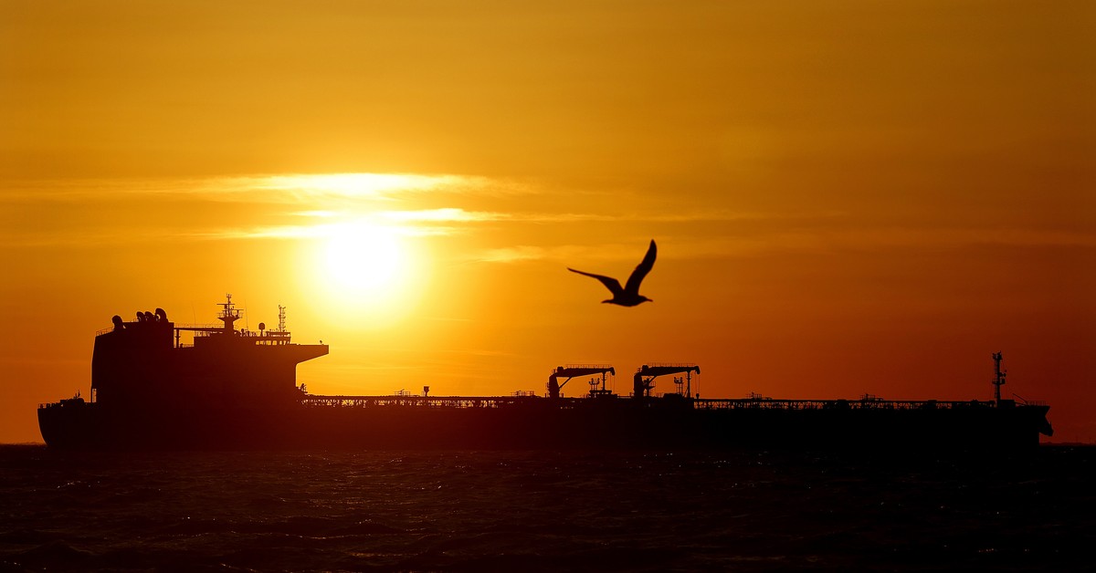 Ta wojna wstrząsnęła rynkami energii. Teraz może się zakończyć. Ceny ropy reagują