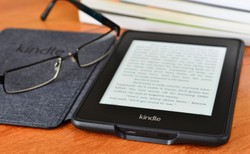 Kraje UE dogadały się w sprawie VAT na e-booki. To jednak nie oznacza, że książki automatycznie potanieją