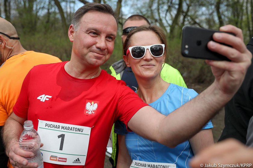 Prezydent Andrzej Duda pobiegł w hołdzie "Janosikowi"