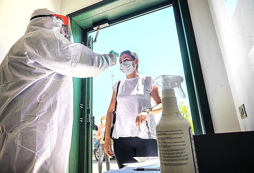 Prema najnovijim podacima, fabrike u Španiji i Italiji u aprilu su radile manje nego 1992. godine